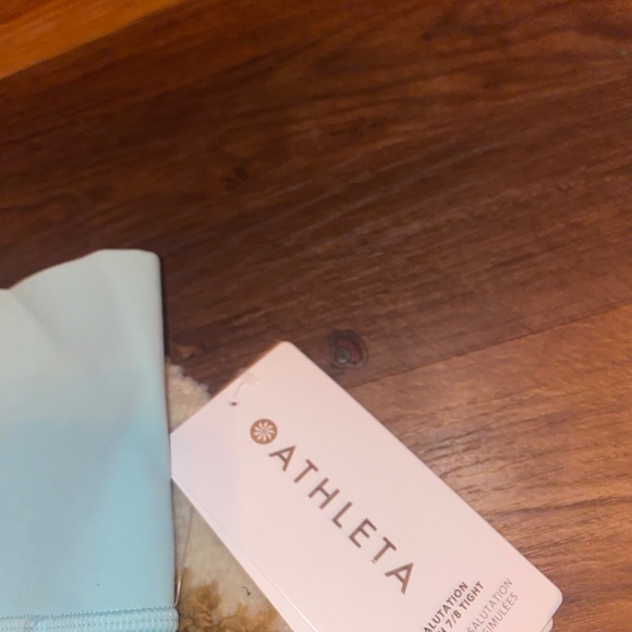 Athleta Salutation Stash 7/8 Tight NWT XS Light Blue - Picture 4 of 8